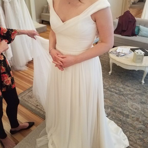 Modern Trousseau Gwen Wedding Dress Ivory Size 12 - Picture 9 of 12